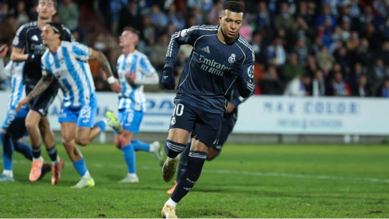 Kylian Mbapp&eacute; on the brink of matching Cristiano Ronaldo&rsquo;s record - Ảnh 1