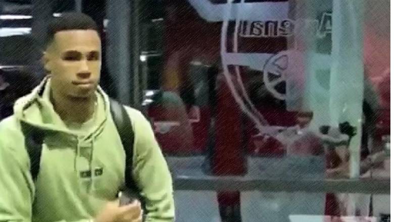 Viral images of Gabriel as Arteta brings a big surprise to Brighton? - Ảnh 1