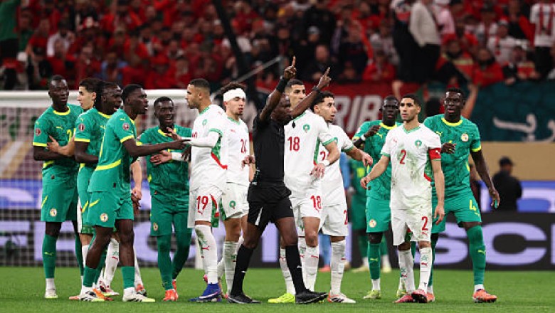 Senegal beat Morocco after walk-off drama to claim second AFCON crown - Ảnh 2
