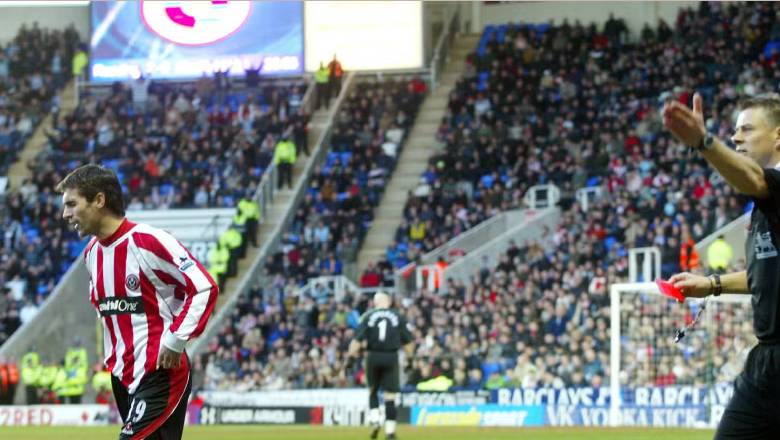 Top 5 fastest red cards in Premier League history: Steven Gerrard among the most unbelievable dismissals - Ảnh 3