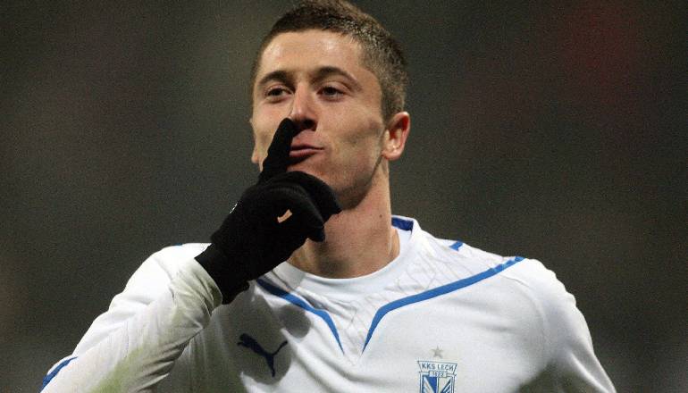 How many goals did Robert Lewandowski score? - Ảnh 1