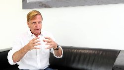 Manchester United receive a surprise 500 million USD “Christmas gift' 